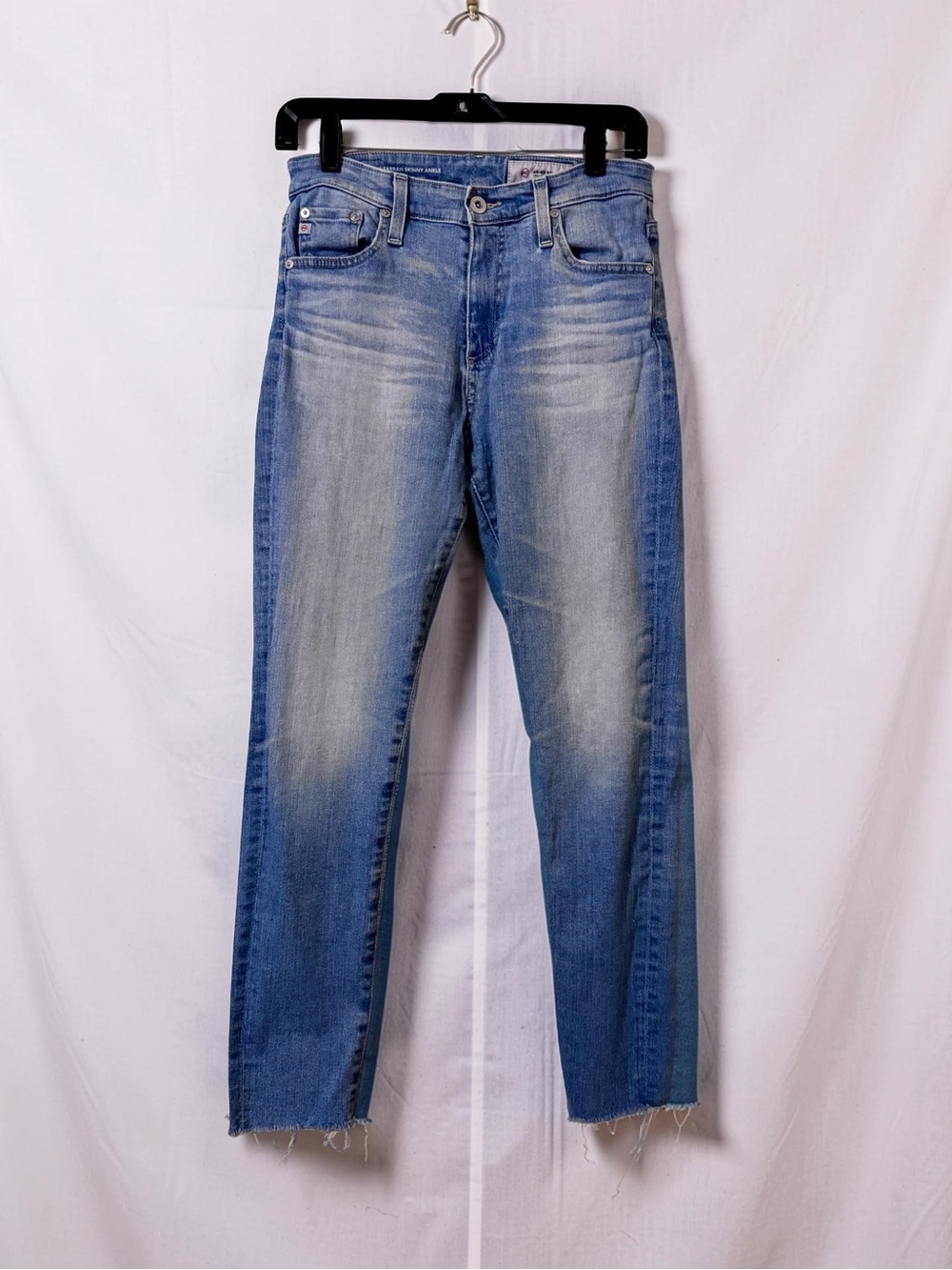 AG Adriano Goldschmied The Farrah Skinny Ankle Jeans  27R Light Wash Raw Hem